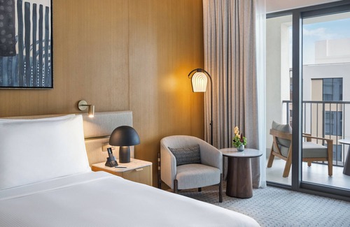 Dubai Hotel | Vida Creek Beach Hotel