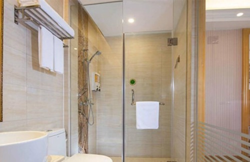 Xiangqiao Qu Hotel | Vienna Hotel Chaozhou Bus Station