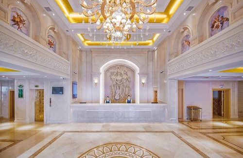 Hongshan Hotel | vienna hotel (HuaZhong Agricultural University in South Lake Store)