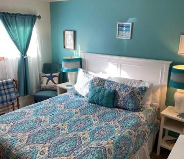 Oak Harbor Apartment | View Harbor Downtown R and R