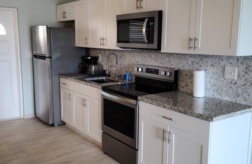 Estate East Street Condo | View of Paradise at the newly renovated condo