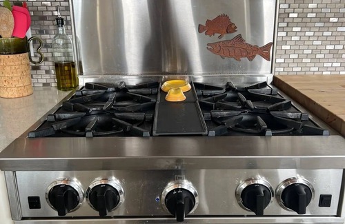 Grapeview Cabin | View Waterfront Beach Cabin on the South Puget Sound, Hot Tub, AC, Pet Friendly