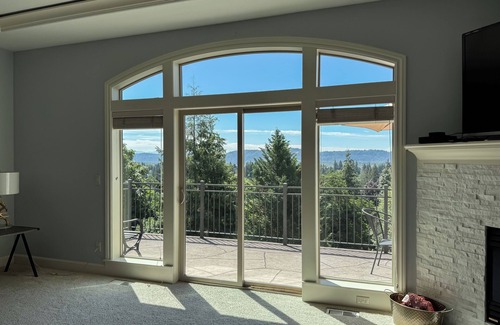 Washougal House | Views of the Columbia Gorge