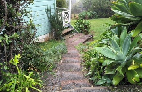 Cable Bay House | Views over Doubtless Bay, enjoy dinner on the deck