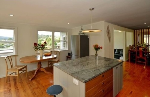 Mangonui House | Views Space and Comfort in peaceful setting