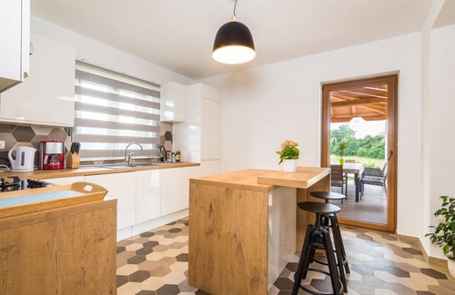 Nedescina Villa | Vila Jadran - Holiday Home In Nedešćina, 8 + 2 Persons, 4 Bedrooms With Bathroom