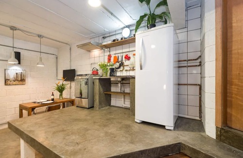 Sao Paulo Apartment | VILA MADALENA Perfect Location: Artistic Apartment