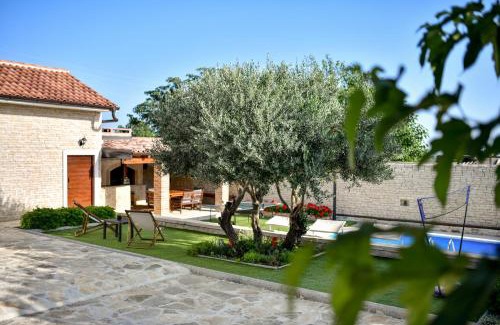 Lisicici Villa | Vila Nela