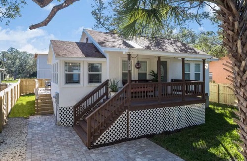 Vilano Beach Cottage | Vilano Beach Pets Sleeps 6 Ocean Sounds Cottage Pet Friendly Close To Beach