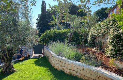 Labinci Bed & Breakfast | Villa Šterna II - Ferienhaus mit Pool und Garten