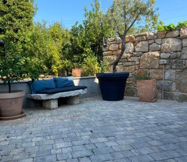 Labinci Bed & Breakfast | Villa Šterna II - Ferienhaus mit Pool und Garten