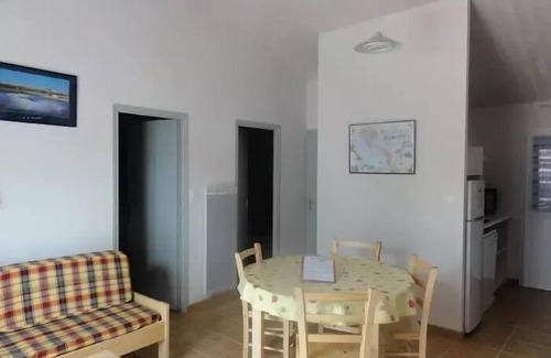 Noirmoutier-en-l'Ile Villa | Villa 2 bedrooms 6 persons