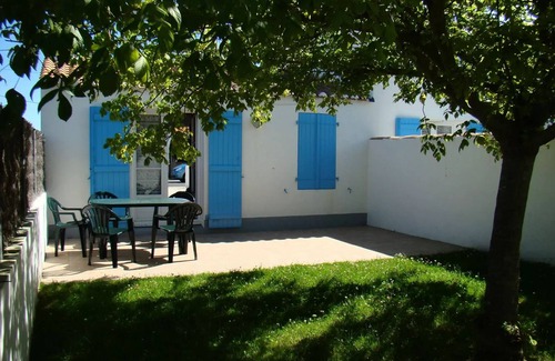 Noirmoutier-en-l'Ile Villa | Villa 2 bedrooms 6 persons
