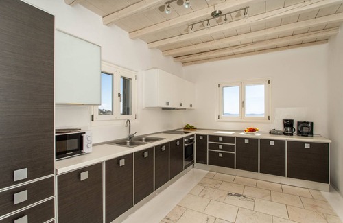 Tourlos Villa | Villa 200 sqm, with a private pool, terrace and an amazing view