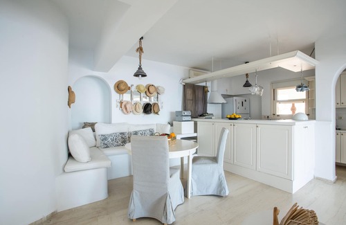 Tourlos Villa | Villa 280 sqm, with a private pool, big terrace and an amazing view