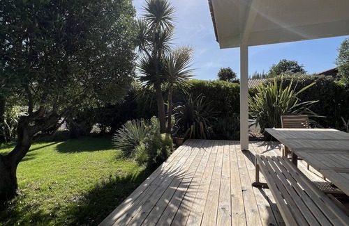 Vensac Villa | ‘Villa 31', 900 m away from the beach. Heated pool, in Montalivet-les-Bains.