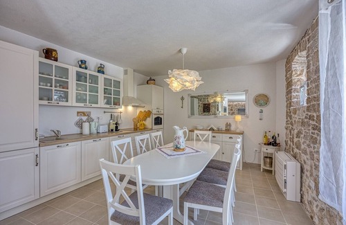 Selina Villa | Villa 4 Flowers in Sveti Lovrec