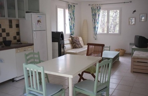 Entrecasteaux Villa | Villa 6/8 people on the heights of Entrecasteaux (Var), charming v