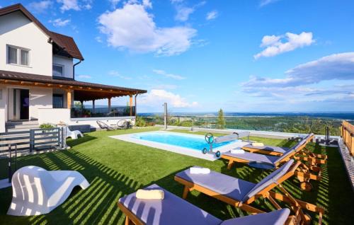 Kraljevec Sesvetski Villa | Villa AD Astra by Villas Guide