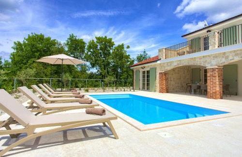 Rasopasno Villa | Villa Adria
