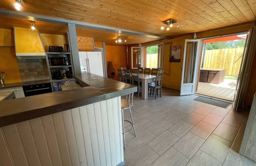 Grayan-Et-L'Hopital House | VILLA air-conditioned private covered heated swimming pool, jacuzzi, Sauna