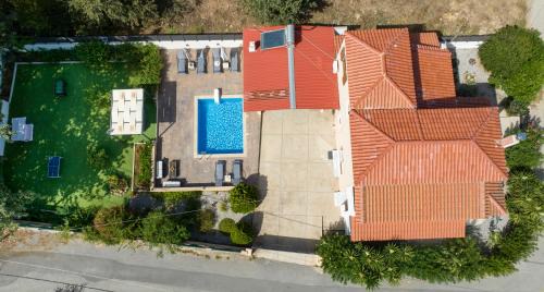 Prines Villa | Villa Alex with private pool and jacuzzi