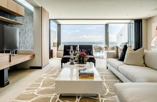 Green Point Villa | Villa Alexa