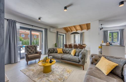 Tar-Vabriga Villa | Villa Alves with Private Pool