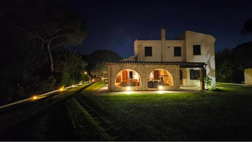 Santa Margherita di Pula Villa | Villa Amantea
