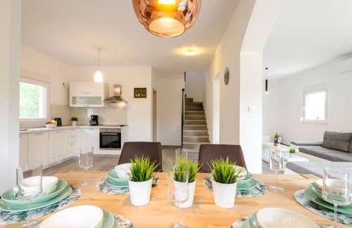 Vinodolska opcina House | Villa Anđelika by Interhome