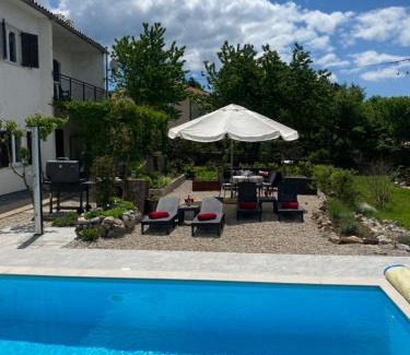 Lupoglav Villa | Villa Anne A lovely place in the mountains