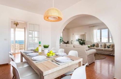 Cala Blanca Villa | Villa Antonita by Villa Plus