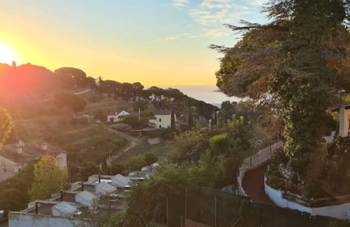 Arenys de Mar Apartment | Villa Apartment with Pool and Amazing Views!