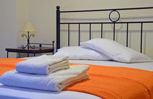 Lefkogeia Villa | Villa Apollon