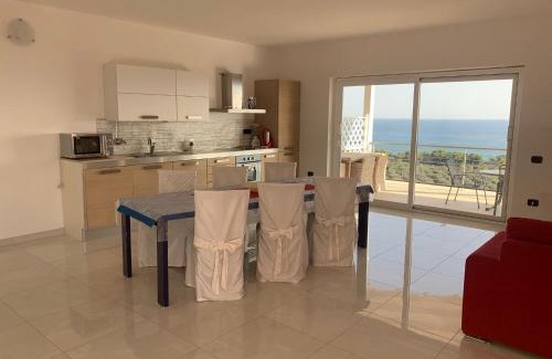 Pietrapaola Apartment | VILLA ARCANGELO Le