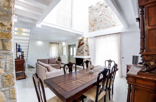 Drosia Villa | Villa Archontiko - Three Bedroom Villa, Sleeps 6