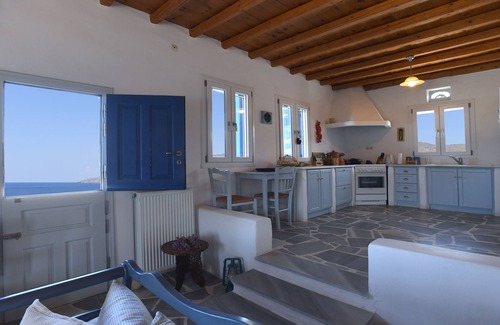 Tinos Villa | Villa Areti, Beach front villa