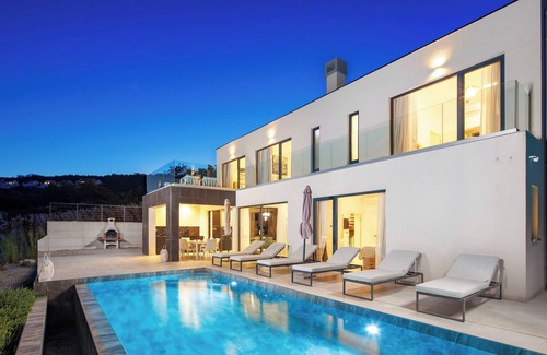 Ripenda Kosi Villa | Villa Aristea with sea view, jacuzzi&infinity pool