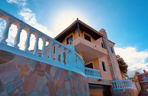 Tacoronte Villa | Villa Armonía. Bodega Jacuzzi Baño de Vapor