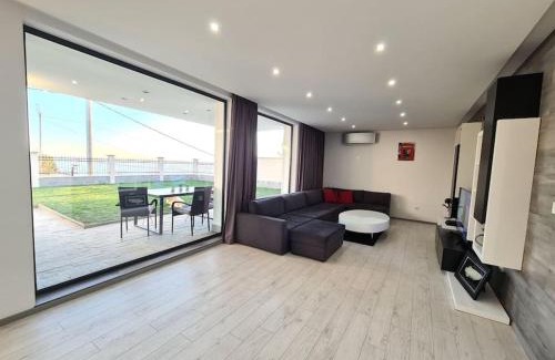 Osenovo Villa | Villa ARUBA