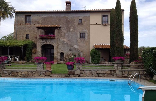 Vitorchiano Apartment | Villa Arzilla - PINK ROOM