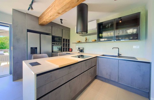 Vrh Villa | Villa ASTRUM with heated indoor and outdoor pool, jacuzzi and sauna