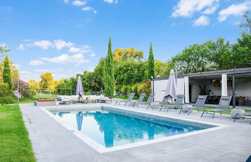 Danilia Villa | Villa Athos