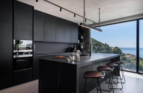 Lozica Villa | Villa Atreeum