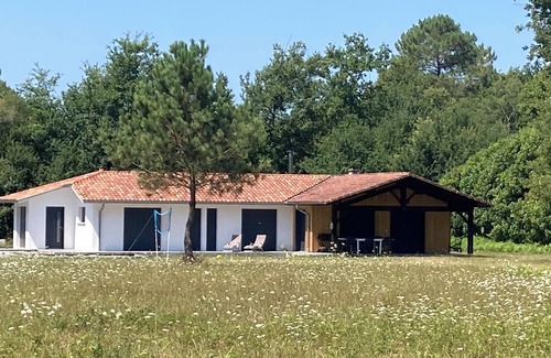 Benesse-Maremne Villa | Villa au Cœur dun Parc Verdoyant