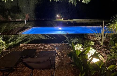 Chateaurenard Villa | Villa au calme avec piscine chauffée