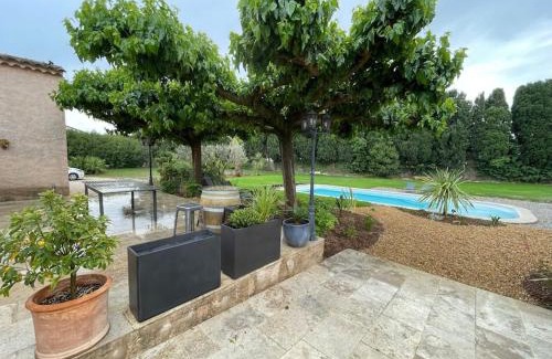 Chateaurenard Villa | Villa au calme avec piscine chauffée