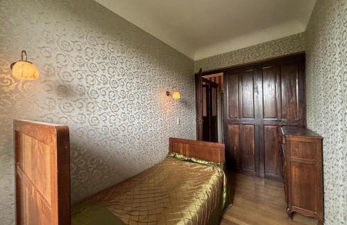 Sanssat Apartment | Villa authentique avec jardin privé en Auvergne - FR-1-489-533