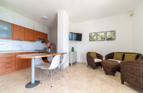 Casal Velino Apartment | Villa Bellavista - relaxation and breathtaking views in apartment with every comfort