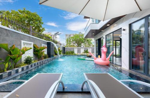 Vung Tau Villa | Villa B2-34 Long Cung - 8 phòng ngủ - 100m tới biển